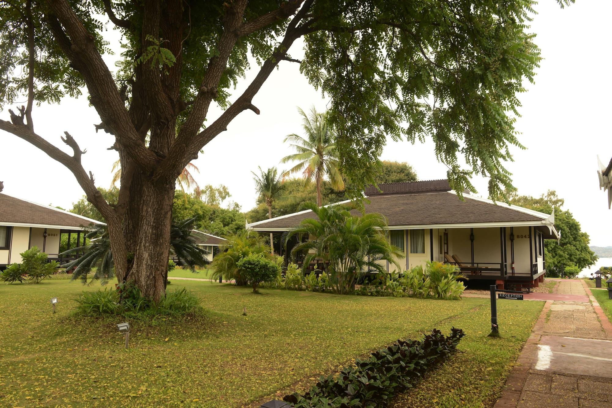 Bagan Thiripyitsaya Sanctuary Resort Exteriör bild